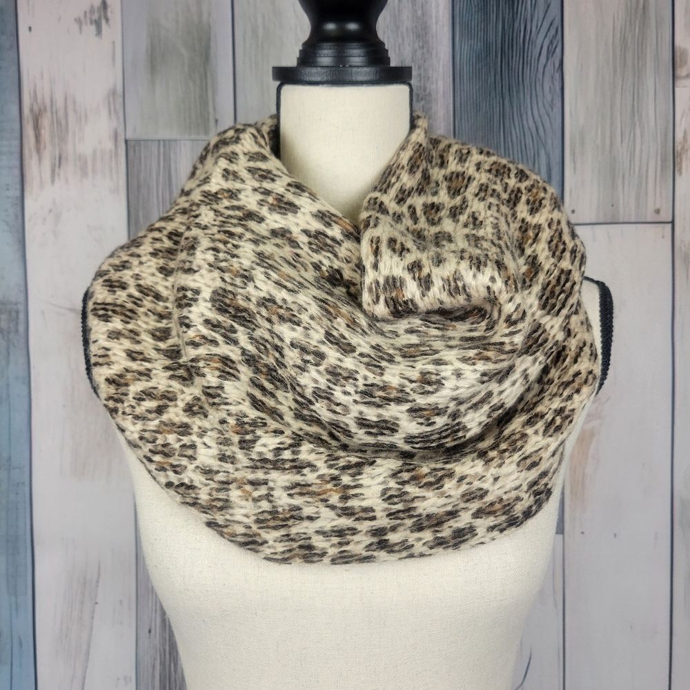 Cheetah Leopard Print Knit Infinity Scarf
